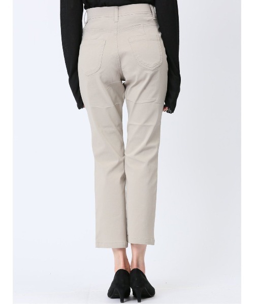 m.f.editorial（エムエフエディトリアル）の「美シャイン ストレッチ ストレートパンツ（チノパンツ・レディース・ブラック/ベージュ・S/MEDIUM/LARGE）」の7枚目の写真