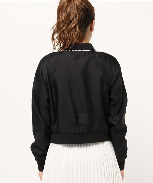 earth music&ecology（アースミュージックアンドエコロジー）の「ピコレースショートブルゾン（ブルゾン・レディース・ブラック/アイボリー/ピンクベージュ・MEDIUM/SMALL）」の6枚目の写真