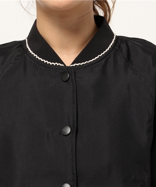 earth music&ecology（アースミュージックアンドエコロジー）の「ピコレースショートブルゾン（ブルゾン・レディース・ブラック/アイボリー/ピンクベージュ・MEDIUM/SMALL）」の7枚目の写真