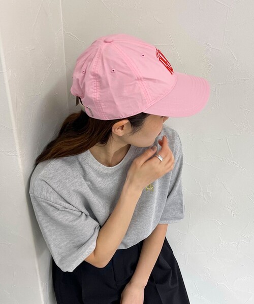 fredy emue(フレディエミュ)の「【CASSELINI/キャセリーニ】 ロゴキャップ(キャップ・レディース・ピンク/ベージュ/ネイビー・FREE)」の14枚目の写真