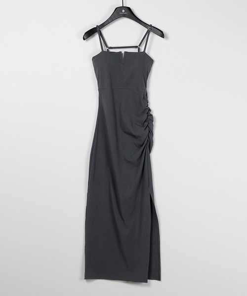 me+em select（ミームセレクト）の「※※【 パッド付き 】バックストラップサイドシャーリングスリットロングキャミワンピース ／  back strap side shirring slit long cami onepiece（ワンピース・レディース・グレー/ブラック・MEDIUM/SMALL）」の6枚目の写真