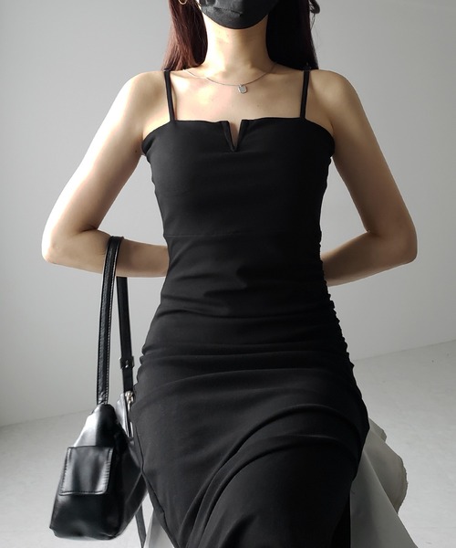 me+em select（ミームセレクト）の「※※【 パッド付き 】バックストラップサイドシャーリングスリットロングキャミワンピース ／  back strap side shirring slit long cami onepiece（ワンピース・レディース・グレー/ブラック・MEDIUM/SMALL）」の22枚目の写真