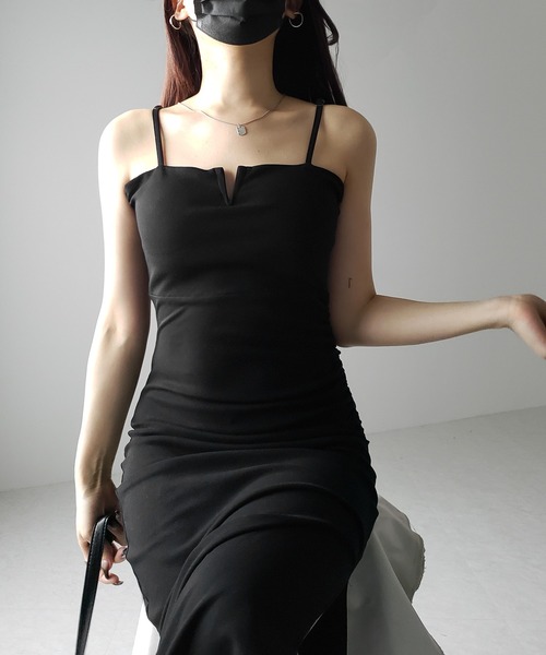 me+em select（ミームセレクト）の「※※【 パッド付き 】バックストラップサイドシャーリングスリットロングキャミワンピース ／  back strap side shirring slit long cami onepiece（ワンピース・レディース・グレー/ブラック・MEDIUM/SMALL）」の18枚目の写真