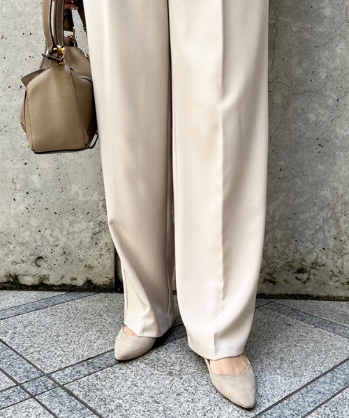 MODE ROBE（モードローブ）の「タックワイドパンツ（スラックス・レディース・ベージュ/アイボリー/ブラック・S/M/L）」の15枚目の写真