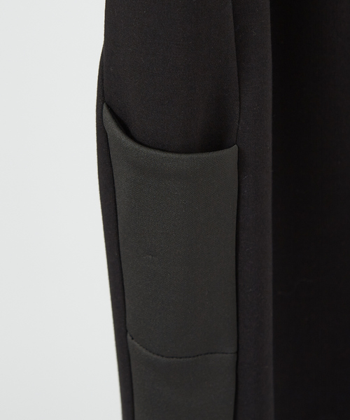 DESIGNWORKS(デザインワークス)の「【セットアップ対応】切替えジョグパンツ(スウェットパンツ・メンズ・グレイッシュベージュ/ブラック/ネイビー・50/48/46)」の9枚目の写真