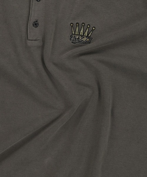 SPINNS（スピンズ）の「【ユニセックスで着用可能】ピグメント加工ポロシャツ CROWN（ポロシャツ・メンズ・ブラック/グレー/ブラウン・ONESIZE）」の5枚目の写真