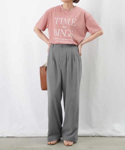 LUCA/LADY LUCK LUCA(ルカ/レディラックルカ)の「LC/LLL 華奢ロゴTシャツ(Tシャツ/カットソー・レディース・オフホワイト/ブラック/ピンク・FREE)」の4枚目の写真