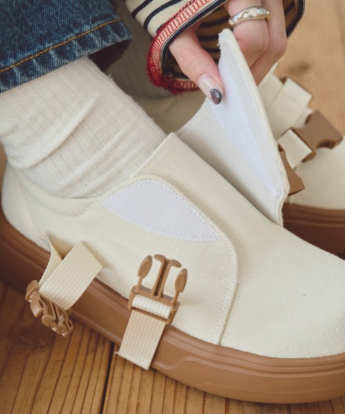 ダブルバックルキャンバススニーカー（スニーカー）｜unclip（アンクリップ）