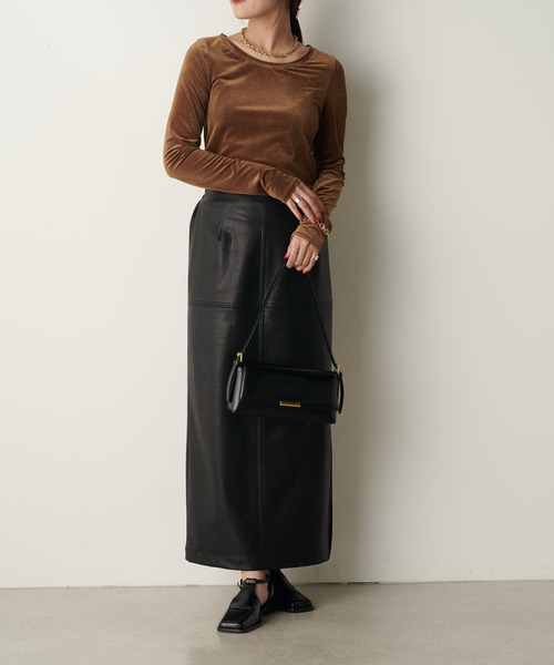 Lui's(ルイス)の「2WAY シアーベロアトップス(Tシャツ/カットソー・レディース・ホワイト/ブラック/グレー/ブラウン・FREE)」の19枚目の写真