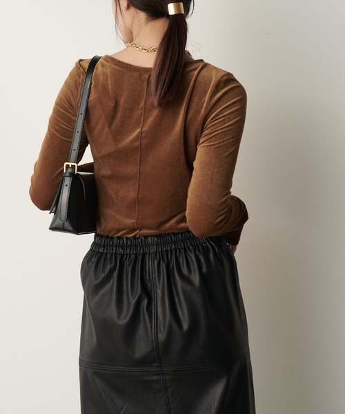 Lui's(ルイス)の「2WAY シアーベロアトップス(Tシャツ/カットソー・レディース・ホワイト/ブラック/グレー/ブラウン・FREE)」の16枚目の写真