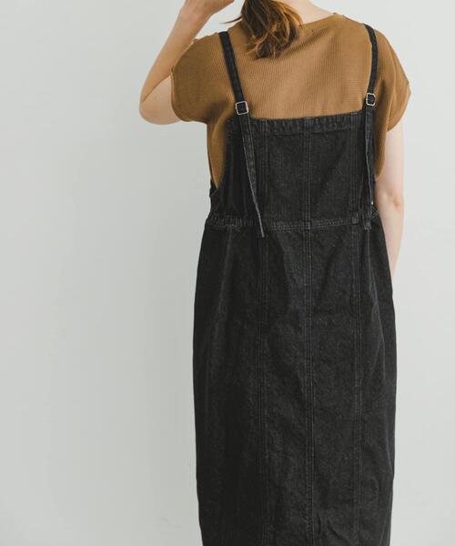 ITEMS URBANRESEARCH（アイテムズ アーバンリサーチ）の「デニムキャミワンピース（ワンピース・レディース・インディゴブルー/ブラック/ライトブルー・SMALL/FREE）」の11枚目の写真
