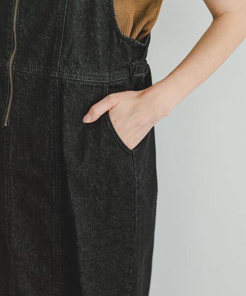 ITEMS URBANRESEARCH（アイテムズ アーバンリサーチ）の「デニムキャミワンピース（ワンピース・レディース・インディゴブルー/ブラック/ライトブルー・SMALL/FREE）」の20枚目の写真