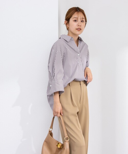 NOLLEY’S Sophi（ノーリーズソフィ）の「パール釦スキッパーシャツ（シャツ/ブラウス・レディース・ホワイト/ブラウン系その他3/ブラック系その他3/サックスブルー・38）」の8枚目の写真