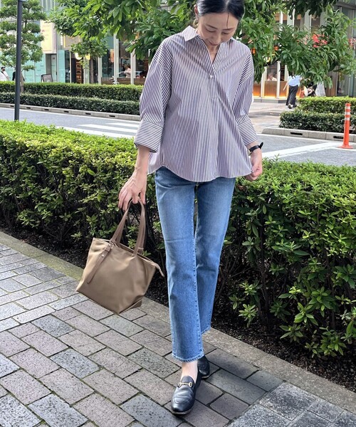 NOLLEY’S Sophi（ノーリーズソフィ）の「パール釦スキッパーシャツ（シャツ/ブラウス・レディース・ホワイト/ブラウン系その他3/ブラック系その他3/サックスブルー・38）」の12枚目の写真