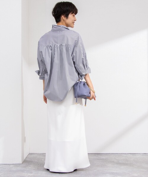 NOLLEY’S Sophi（ノーリーズソフィ）の「パール釦スキッパーシャツ（シャツ/ブラウス・レディース・ホワイト/ブラウン系その他3/ブラック系その他3/サックスブルー・38）」の18枚目の写真