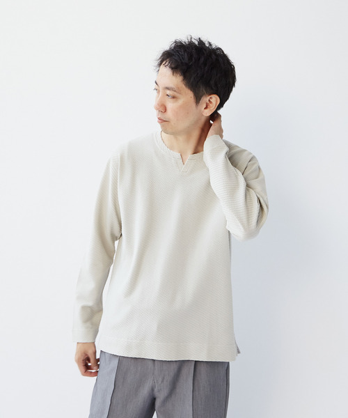 MEN'S MELROSE（メンズメルローズ）の「シルケットリンクスキーネックロングスリーブTシャツ（Tシャツ/カットソー・メンズ・スミクロ/ブラウン/ライトグレー・2/3/4）」の3枚目の写真