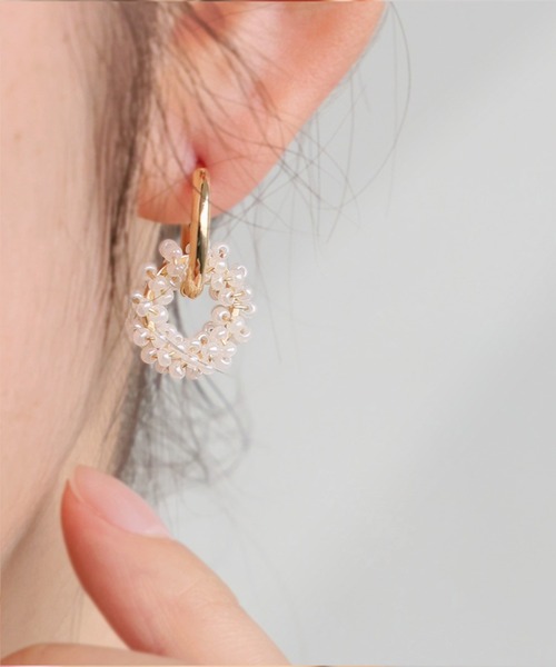 antiqua（アンティカ）の「ビーズフープイヤリング（イヤリング・レディース・ゴールド/シルバー・FREE）」の2枚目の写真