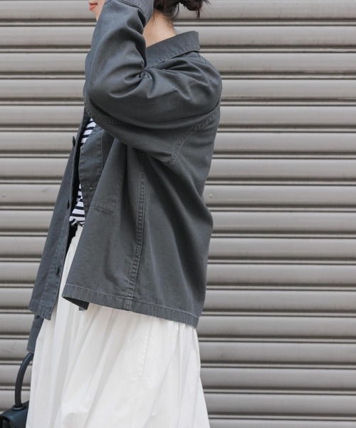 FORK&SPOON（フォークアンドスプーン）の「FORK&SPOON　ミリタリージャケット（ミリタリージャケット・レディース・カーキ/チャコールグレー・1）」の4枚目の写真