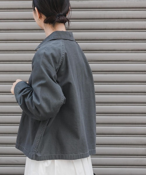 FORK&SPOON（フォークアンドスプーン）の「FORK&SPOON　ミリタリージャケット（ミリタリージャケット・レディース・カーキ/チャコールグレー・1）」の5枚目の写真