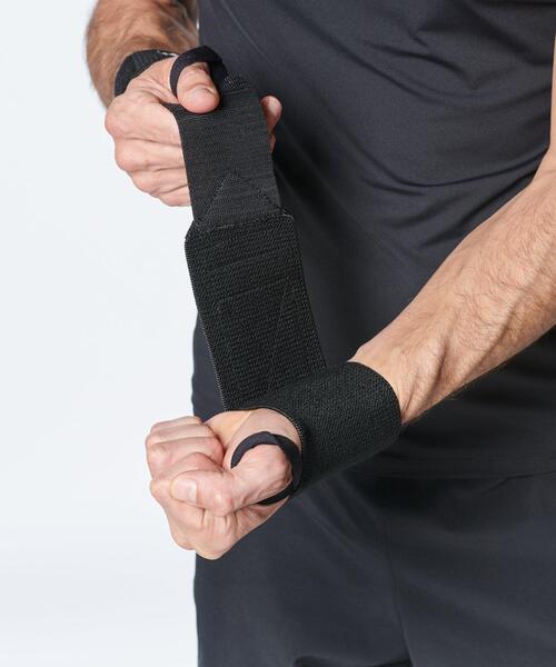 UNDER ARMOUR(アンダーアーマー)の「UAリスト ラップス(トレーニング/メンズ/レディース)(ヘアバンド・レディース・ブラック・18inch/12inch)」の2枚目の写真