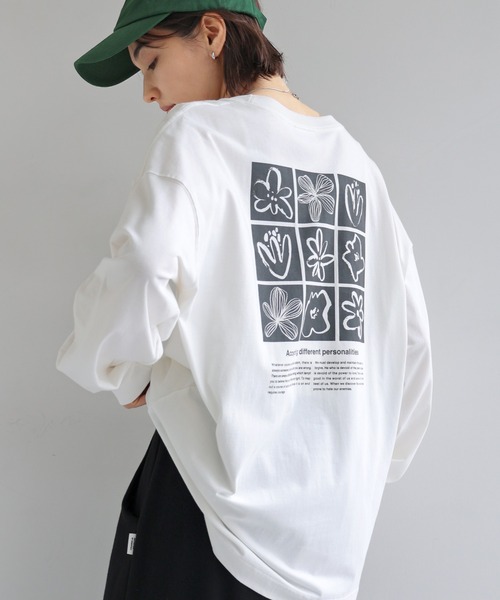 ANME（アンメ）の「ロゴフラワーイラストプリント長袖Tシャツ（Tシャツ/カットソー・レディース・ネイビー/オートミール/ホワイト系その他/オフホワイト・M/L）」の2枚目の写真
