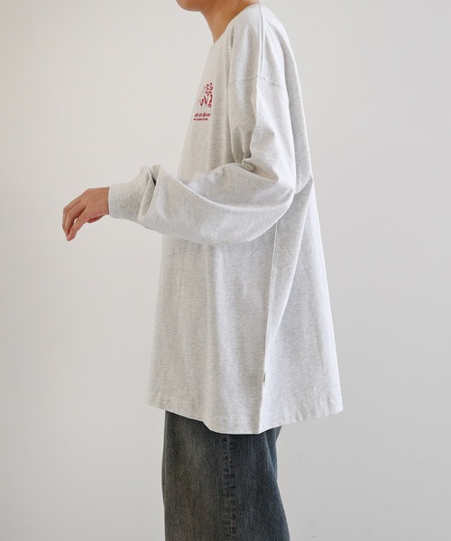 EMOBROTHER アートプリント ホワイト長袖カットソー 160]ロゴプリント