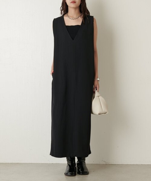 最終価格！新品未使用　ルイエブティック　コンビワンピース　ブラック×オフ　LL Lui's（ルイス）の「【オケージョン】Vネックバックスリット