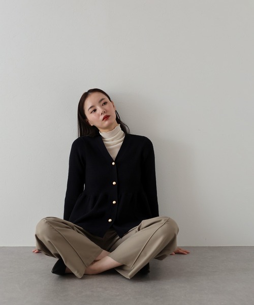 【極美品】24AW クラネ ウエストシェイプペプラムカーディガン ブラック 極美品】24AW クラネ ウエストシェイプペプラムカーディガン