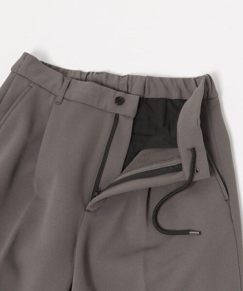 URBAN RESEARCH（アーバンリサーチ）の「『UR TECH』『蓄熱』フリースタックストレートイージースラックス（その他パンツ・メンズ・ブラック/チャコールグレー・SMALL/MEDIUM/LARGE）」の10枚目の写真