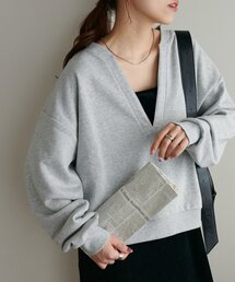 【WEB限定】深Vショート丈スウェット