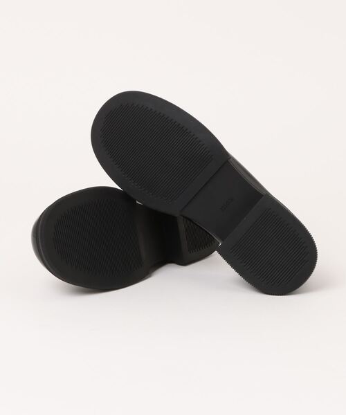 NiiNa（ニーナ）の「【NiiNa】【高品質牛革】ボタン付きレザーローフー 