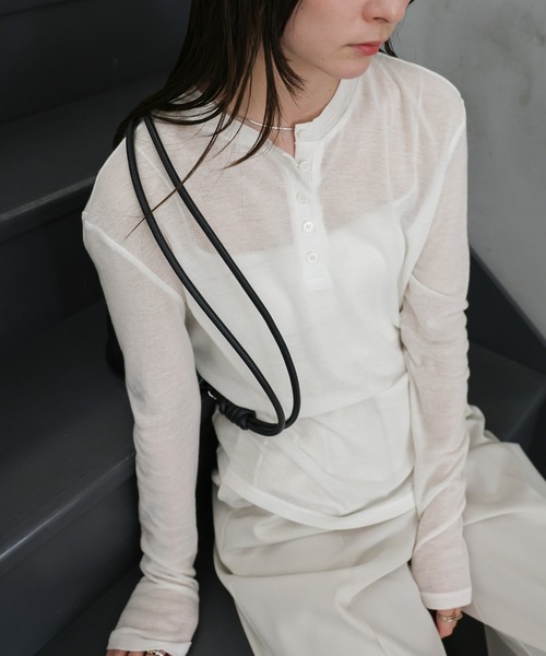 select MOCA（セレクトモカ）の「ヘンリーネックシアーロンT（Tシャツ