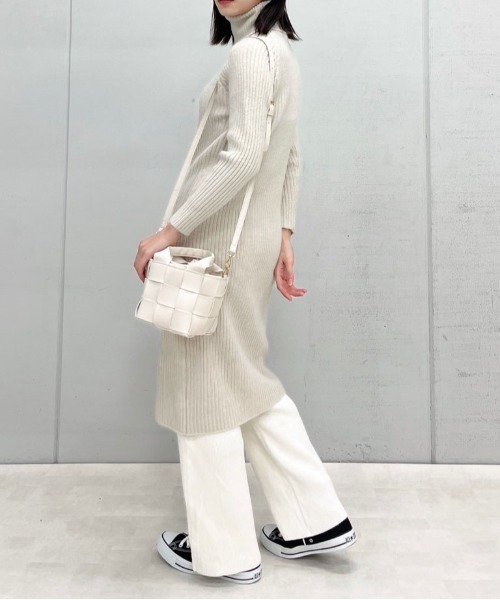 タートルネックリブニットワンピース（ワンピース）｜En serio TOKYO（エンソリオトーキョー）