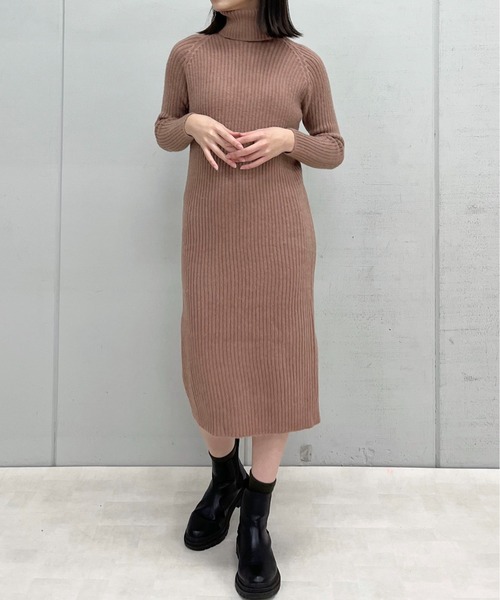 タートルネックリブニットワンピース（ワンピース）｜En serio TOKYO（エンソリオトーキョー）