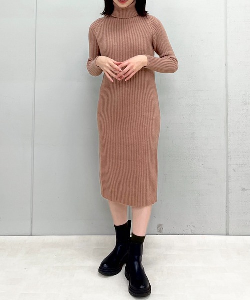 タートルネックリブニットワンピース（ワンピース）｜En serio TOKYO（エンソリオトーキョー）