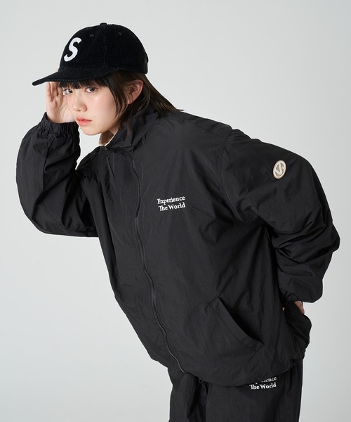 kutir（クティール）の「STAND NECK NYLON FLEECE  BLOUSON/スタンドネックナイロンフリースブルゾン（ブルゾン・メンズ・ブラック/ネイビー/グレイッシュベージュ・MEDIUM/LARGE）」の14枚目の写真