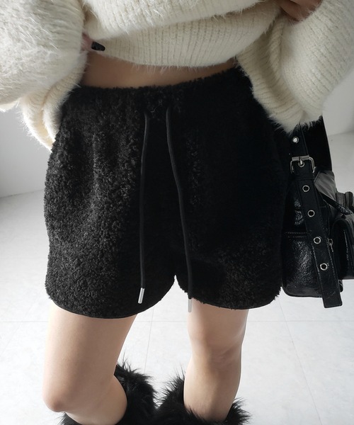 2color 】ハイウエストボアショートパンツ ／ highwaist boa short