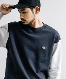 Dickies（ディッキーズ）の「Dickies ディッキーズ 裏毛ワンポイントロゴ刺繍クルーネックトレーナー（スウェット・メンズ）」