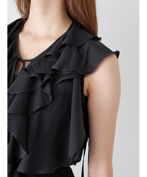 SNIDEL(スナイデル)の「ラッフルボレロコンビネゾン(つなぎ/オールインワン・レディース・ピンクベージュ/ブラック/グレー・1/0)」の8枚目の写真