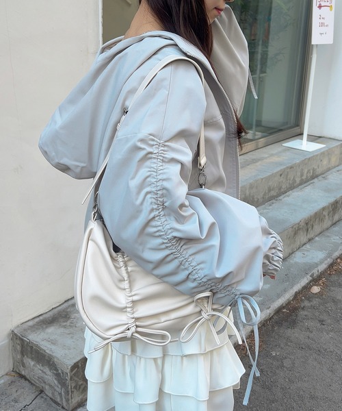 INGNI（イング）の「袖リボン付マウンテンパーカー（マウンテンパーカー・レディース・ライトグレー/ピンク/アイボリー/ブラック・M）」の11枚目の写真