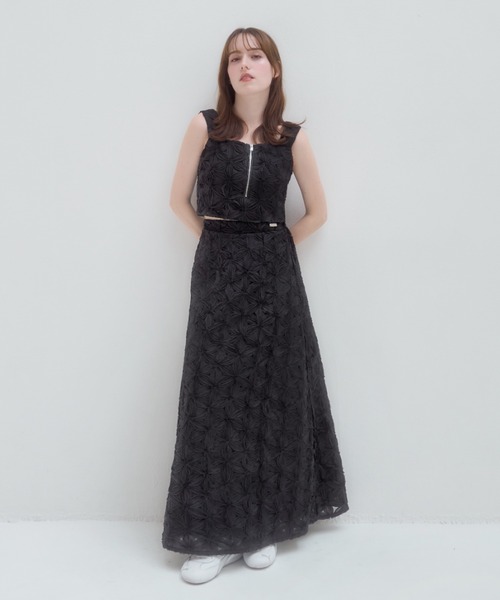 ビスチェ & マキシスカート 刺繍 フラワー セットアップ 韓国 Baum und Pferdgarten / Flower Jacquard ビスチェ(セットアップ可)