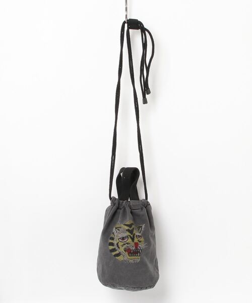 HOUSTON(ヒューストン)の「HOUSTON / EMB PIGMENT EFFECT BAG / 6878/ 6879(ショルダーバッグ・レディース・ブラック系その他/ブルー/レッド/レッド系その他/ブルー系その他/ブラック・ONESIZE)」の22枚目の写真