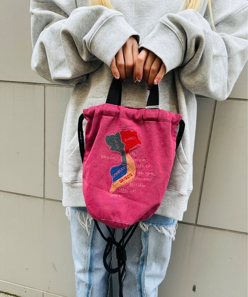 HOUSTON(ヒューストン)の「HOUSTON / EMB PIGMENT EFFECT BAG / 6878/ 6879(ショルダーバッグ・レディース・ブラック系その他/ブルー/レッド/レッド系その他/ブルー系その他/ブラック・ONESIZE)」の19枚目の写真