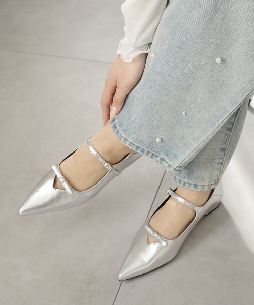 AmiAmi（アミアミ）の「柔らか！ポインテッドトゥリボンパンプス/メリージェーン（パンプス・レディース・ワインレッド/ブラック/アイボリー/シルバー・L/LL/M/S）」の10枚目の写真