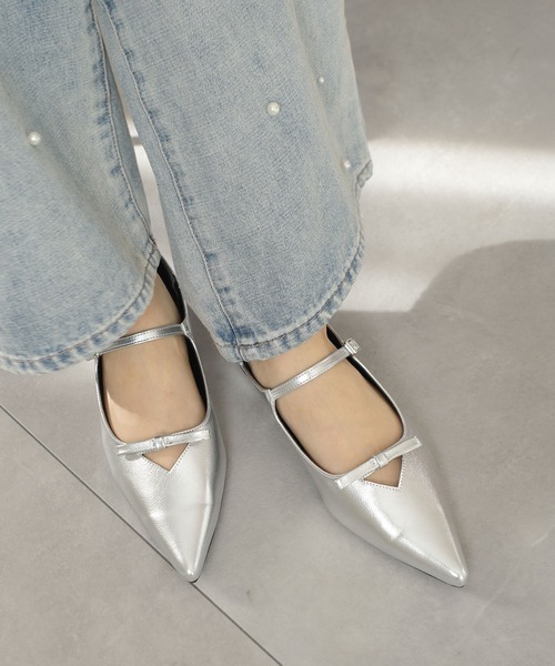 AmiAmi（アミアミ）の「柔らか！ポインテッドトゥリボンパンプス/メリージェーン（パンプス・レディース・ワインレッド/ブラック/アイボリー/シルバー・L/LL/M/S）」の9枚目の写真