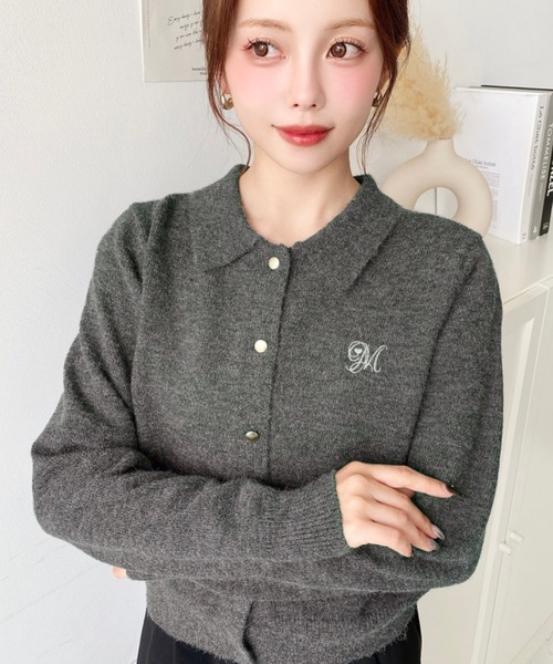 moment+(モーメントプラス)の「刺繍入り金ボタン衿付きカーディガン〈手洗い可能〉(カーディガン/ボレロ・レディース・レッド/チャコールグレー/ブラック/アイボリー・L/M)」の9枚目の写真