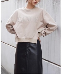 【Alt due/オルト デュー】刺繍アシンメトリープルオーバースウェット