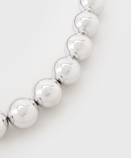 GALLEST(ギャレスト)の「メタルボールネックレス(ネックレス・レディース・シルバー・00)」の3枚目の写真