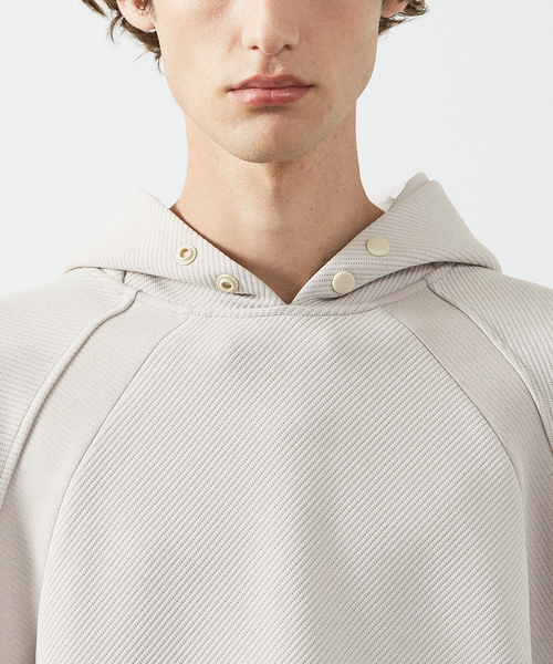 ABAHOUSE（アバハウス）の「【セットアップ対応】カルゼダンボール　プルオーバーパーカー（パーカー・メンズ・ライトグレー/カーキ/ブラック・46/44/48）」の8枚目の写真