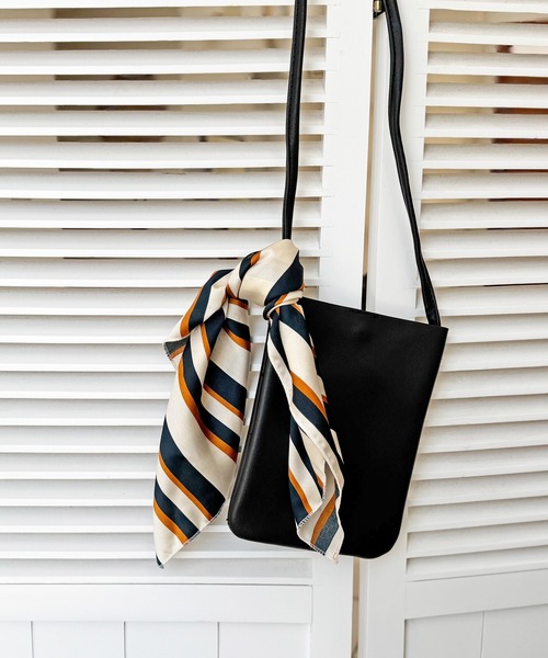 NOLITA LABORATORY（ノリータラボラトリー）の「【 NOLITA / ノリータ 】シンプルデザイン ヴィンテージブラック スマホケース ショルダーバッグ ミニ バッグ（ショルダーバッグ・レディース・ブラック・FREE）」の8枚目の写真